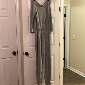 Cute Off Shoulder Jogger Jumpsuit